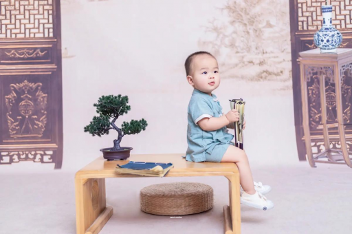 京山宝宝多久认识妈妈